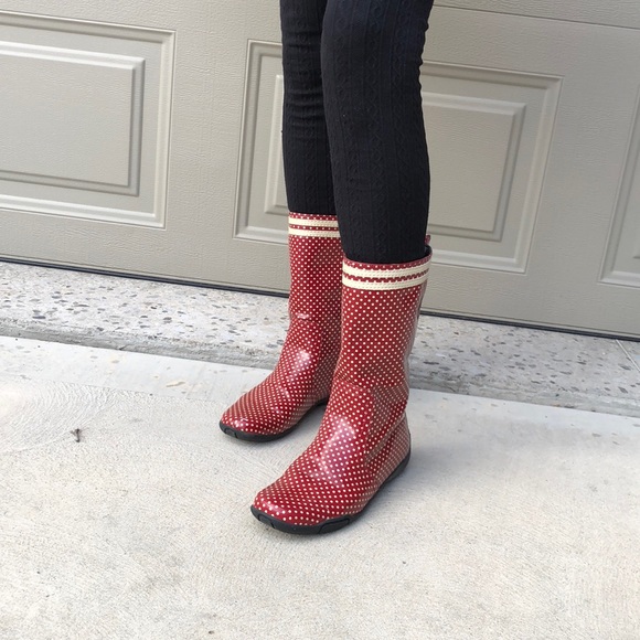 naturalizer rain boots